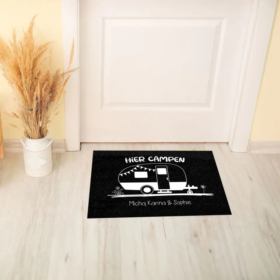 Camping Familie - Personalisierbare Fußmatte