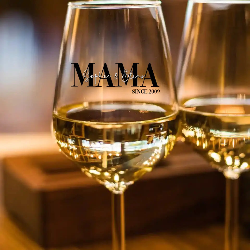 Mama Schriftzug - Personalisierbares Weinglas