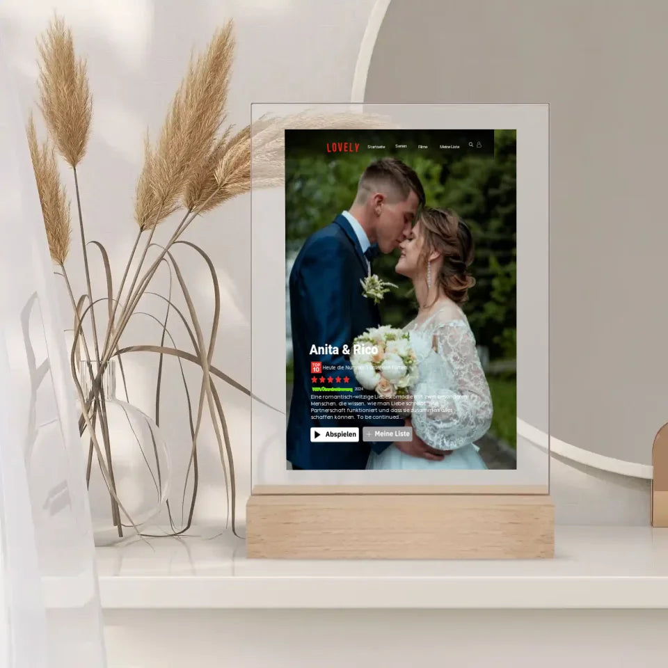 Netflix-Filmcover als Acrylglas – Hochzeitspaar mit eigenem Foto und personalisiertem Text.