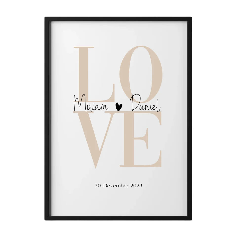 Elegantes Poster mit LOVE Design, personalisiert mit Namen und romantischem Datum